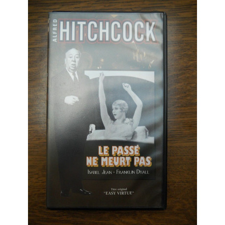 Le passé ne meurt pas VHS