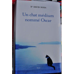 UN CHAT MEDIUM NOMME OSCAR